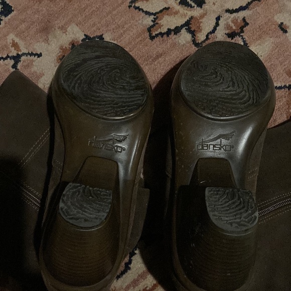 Dansko brown leather suede boots size 39 - Picture 7 of 8